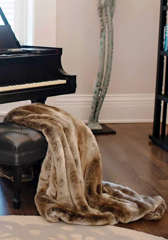 PEACOCK ALLEY MILA LUXURY FAUX FUR THROW  TIMBER WOLF