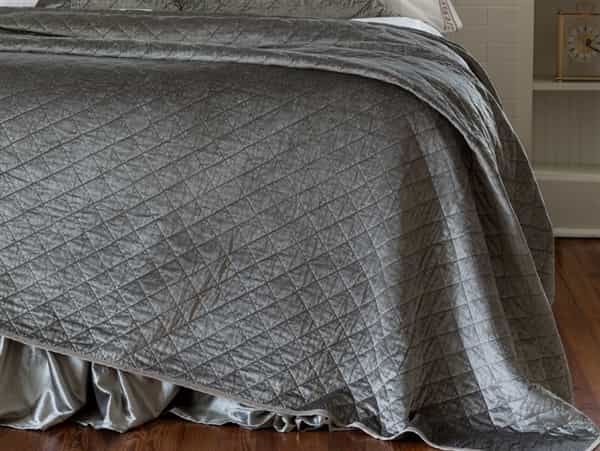 CHLOE KING COVERLET / silver  VELVET 112X98