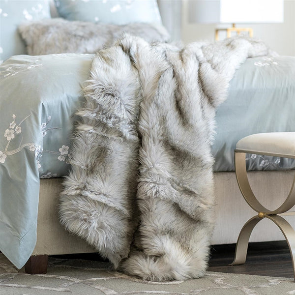 SILVER FUR THROW 42X98