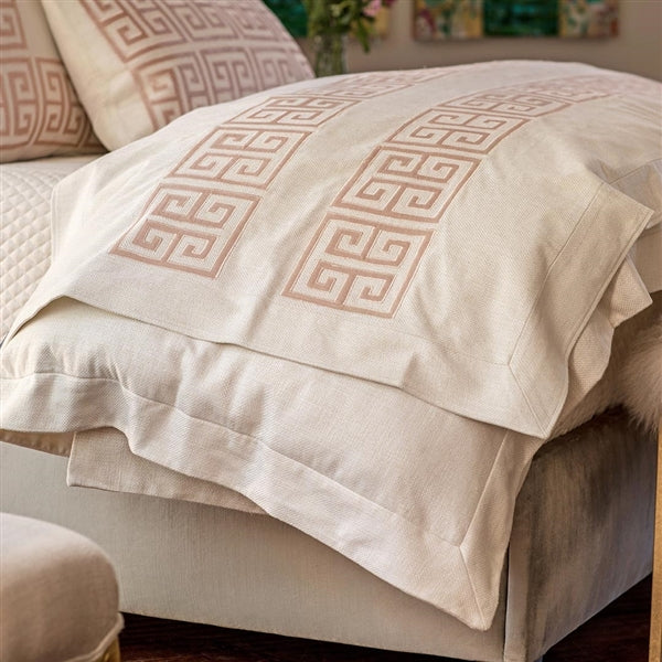 GUY THROW IVORY BASKETWEAVE WITH BLUSH VELVET APPLIQUE 36X98