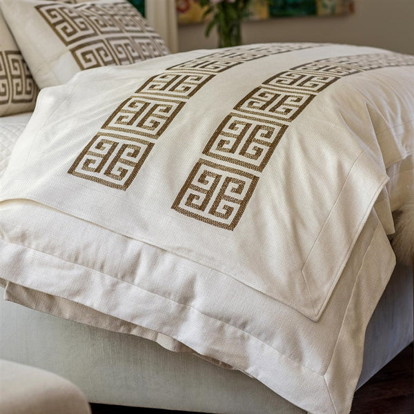 GUY THROW IVORY BASKETWEAVE WITH GOLD METALLIC EMBROIDERY36X98