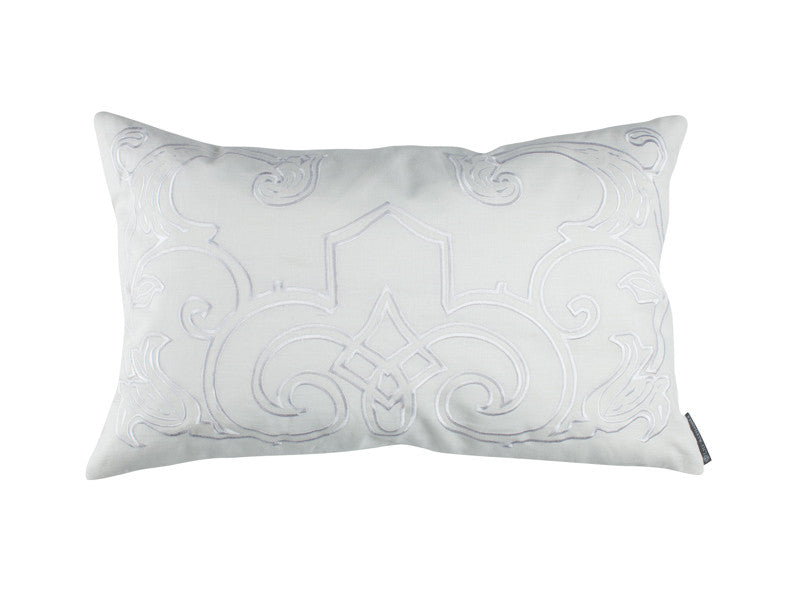 LILI ALESSANDRA CASABLANCA WHITE WITH WHITE BEDDING