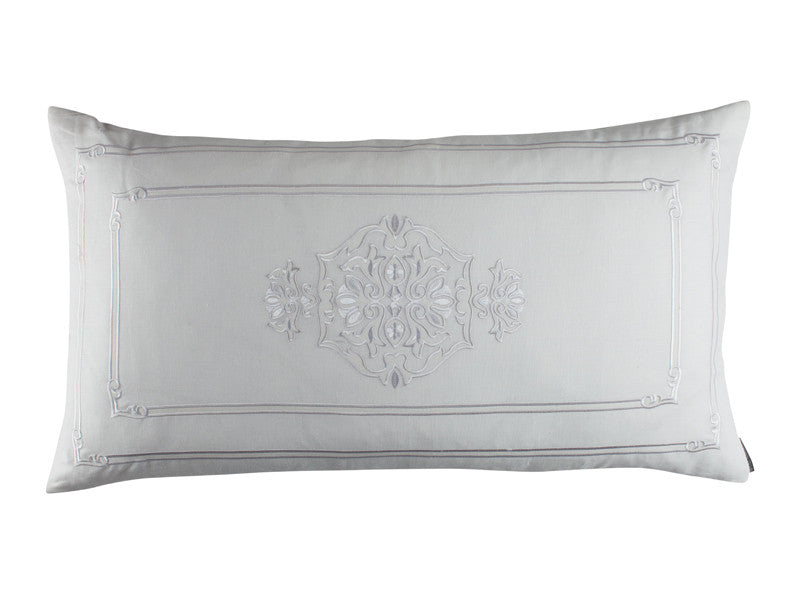 LILI ALESSANDRA CASABLANCA WHITE WITH WHITE BEDDING